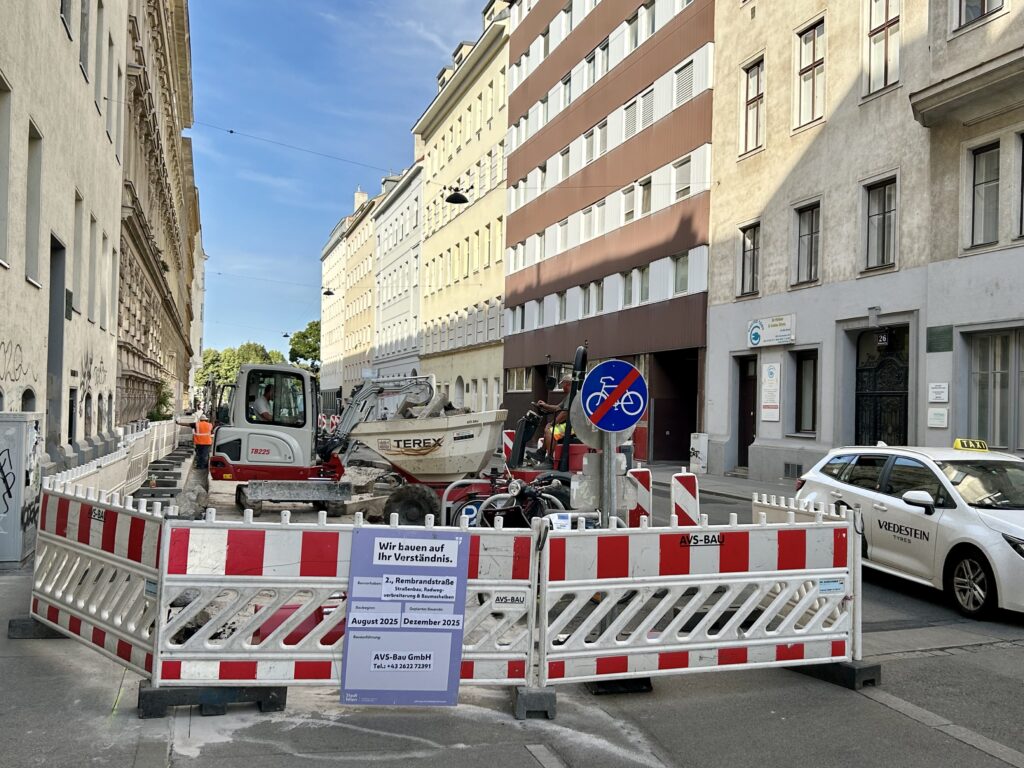 Umbau der Rembrandstraße: Keine Umleitung für Radfahrende.