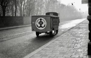 Ein Elektrokarren, vermutlich in der Rauscherstraße