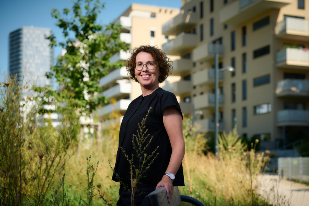 Angelika Fitz, Direktorin des Architekturzentrums Wien, im Nordbahnviertel.