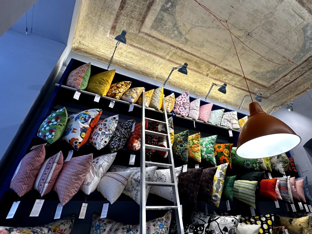Polster im Lokal Glockengasse 9