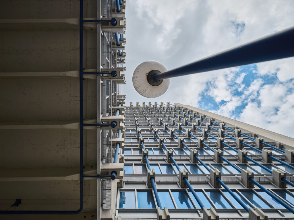 Die Fassade des AUVA-Gebäudes in der Brigittenau.