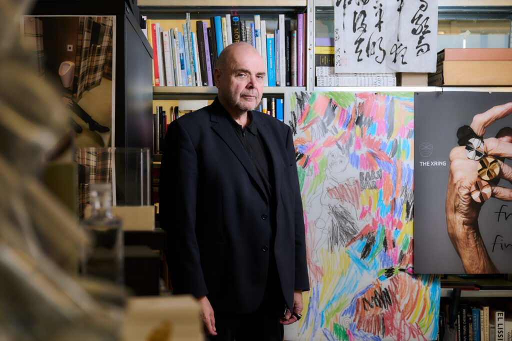 Der Architekt Gregor Eichinger in seinem Büro im zweiten Bezirk.