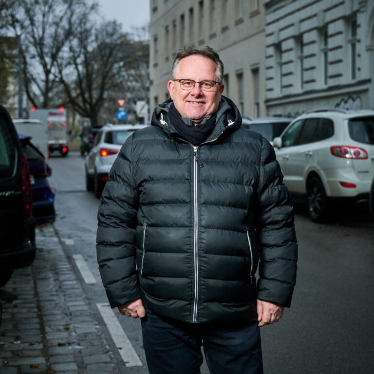 Günther Geiger in der Wolfsaugasse.